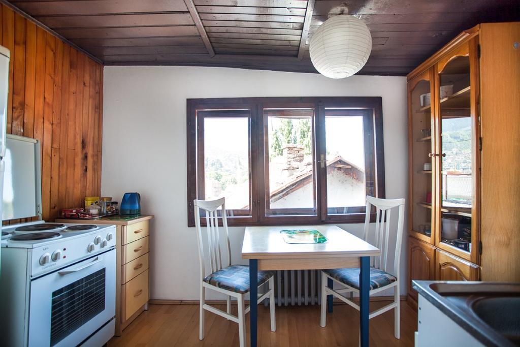 Guesthouse Nina SJJ Zimmer foto